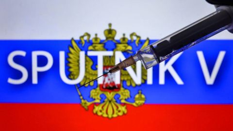 Rusia espera empezar la distribución internacional de su vacuna en noviembre.