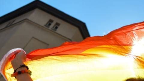 Los activistas LGBT se quejan de que se está avivando la homofobia.