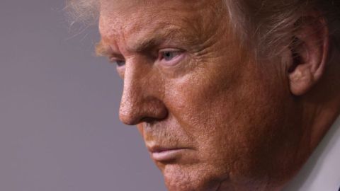 114579442_trumpperfil