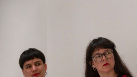 Derechos de autor de la imagenGETTY IMAGES
Image caption
Dafne Valdes, Sibila Sotomayor, Lea Caceres y Paula Cometa de Las Tesis.