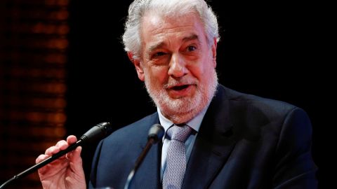 Plácido Domingo dio positivo por coronavirus.