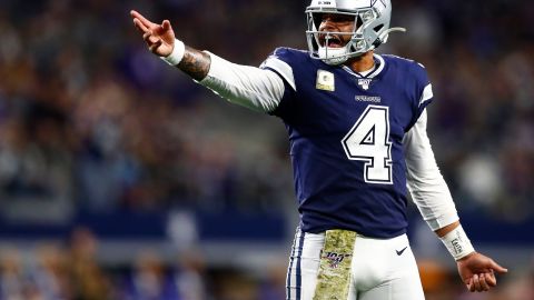 Dak Prescott, quarterback estrella de los Cowboys.