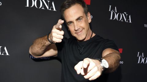 Carlos Ponce.