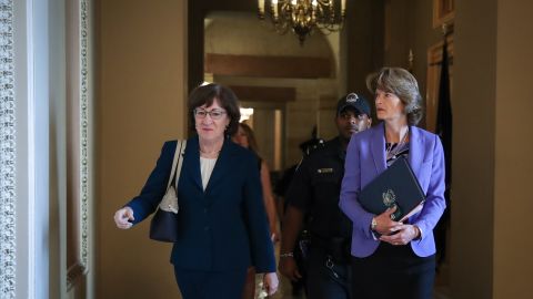 Las senadoras republicanas Susan Collins y Lisa Murkowski.