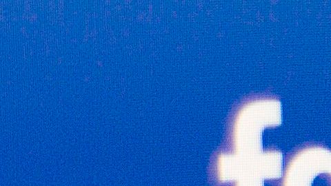 Facebook reporta fallas en varios países