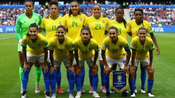 Selección femenina de fútbol de Brasil.