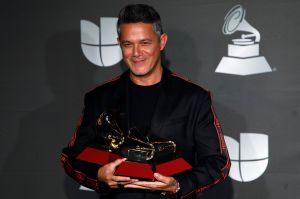 Raquel Perera conmociona las redes al posar con todos los hijos de su ex, Alejandro Sanz