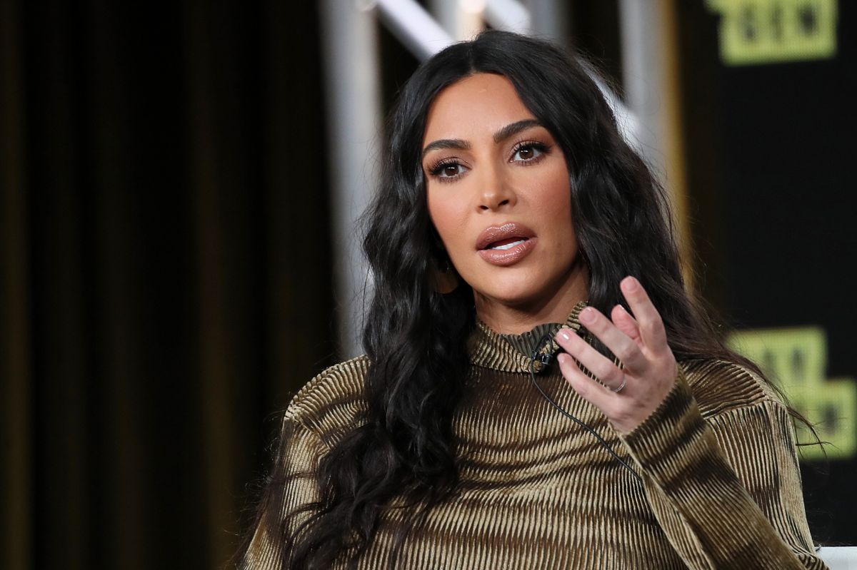 Kim Kardashian está temporalmente 'cerrando' KKW Beauty.