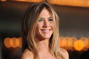 Jennifer Aniston se reencuentra con Courteney Cox y Lisa Kudrow en los Emmy