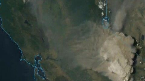 Imagen satelital del incendio Creek.