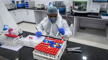 La expectativa es que al final se logre ampliar la capacidad del nuevo laboratorio para procesar 40,000 pruebas diarias.