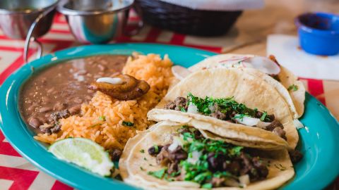 Frijoles con arroz