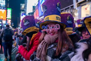 Cancelan celebración del Año Nuevo en Times Square y la temporada del Met por el COVID-19
