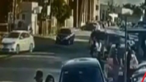 VIDEO: Papá mata apuñala en corazón a violador de su hija y termina en la cárcel