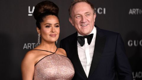 autos de salma hayek y su esposo