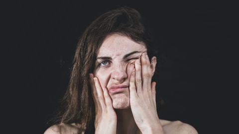 Hay factores externos que dinamitan tu estado de ansiedad.