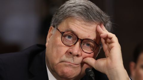 El fiscal general William Barr.