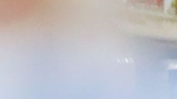 El riesgo es mayor en espacios interiores donde la ventilación es deficiente.