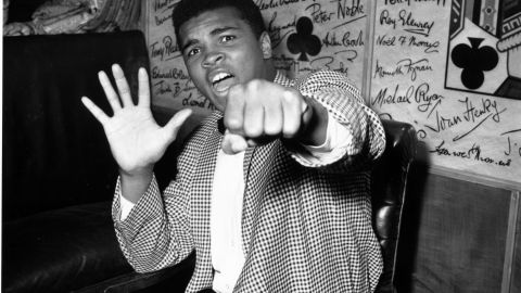 Muhammad Ali y su inconfundible seguridad.