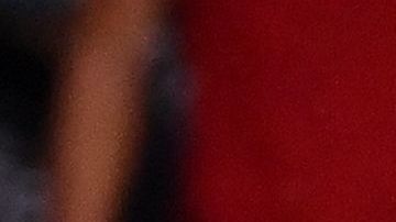 Neymar y Álvaro González querían llevar sus diferencias fuera de la cancha.