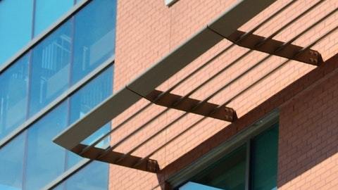 La mujer tuvo que ser trasladada a otro hospital, pero fue demasiado tarde.