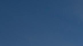 El mal tiempo provocó que las olas terminaran arrastrando a los novios.