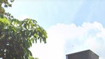 Exterior del hotel de Miami Springs donde hubo la redada.