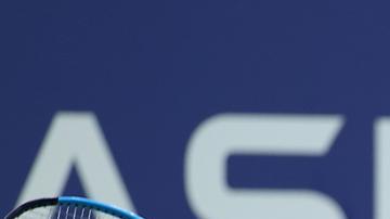 Victoria Azarenka sorprendió a Serena Williams con una gran remontada.