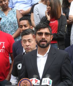 Carlos Menchaca se lanza para Alcalde de NYC