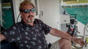 Detienen en España a John McAfee, el excéntrico millonario pionero de los antivirus