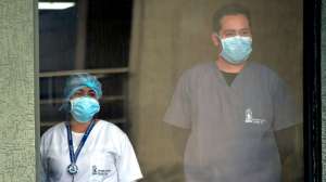 “El covid-19 no es una pandemia”: los científicos que creen que el coronavirus es una sindemia