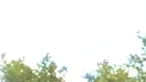 Decenas de estudiantes, como Julissa Pérez, exigieron al Alcalde De Blasio que cierre las escuelas para protegerlos