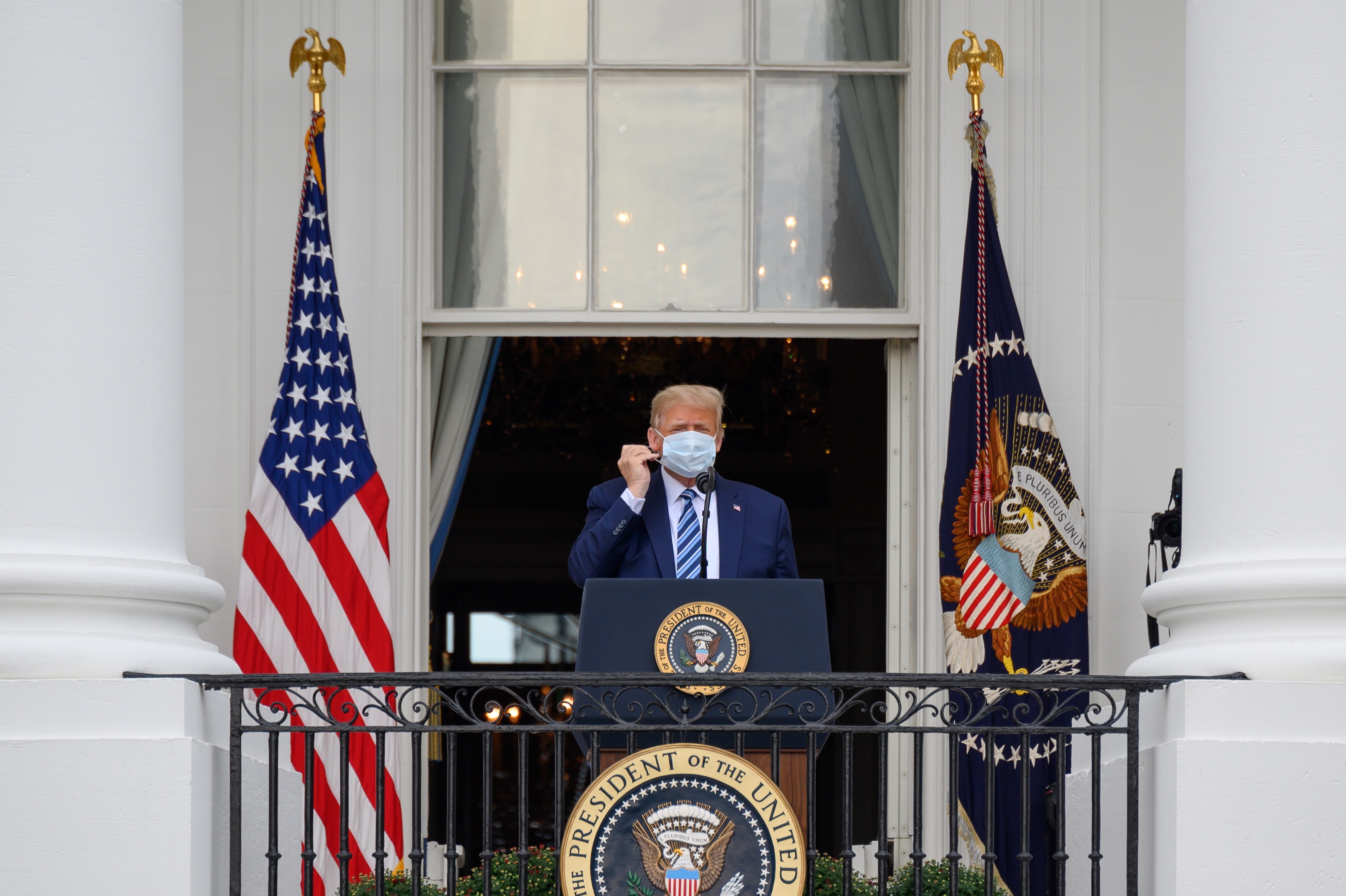 Trump coronavirus Casa Blanca