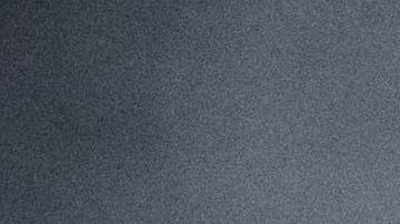 Jennifer Lopez triunfa con vestido negro ultra pegado y abertura hasta arriba en el muslote.