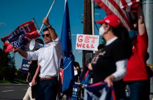 VIDEO: Simpatizantes de Trump bloquean la Quinta Avenida frente a Torre Trump