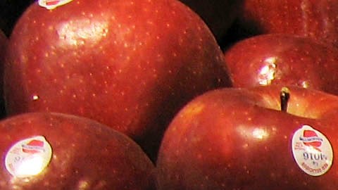 Frutas de Walmart retiradas por riesgo de brote de listerosis