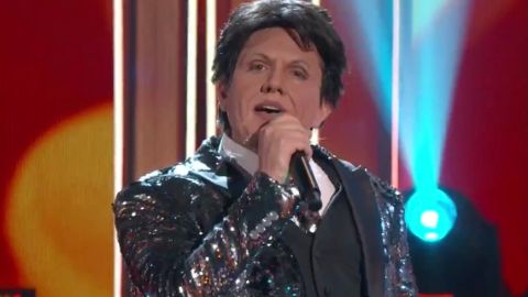 El Dasa en la piel de Juan Gabriel