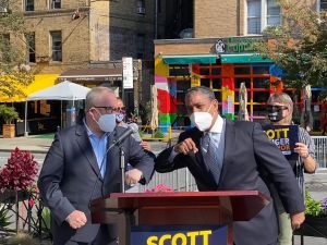 Congresista Adriano Espaillat da su apoyo a Scott Stringer para ser el próximo Alcalde de NYC