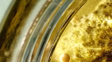 Se cree que el jugo de pepinillos ayuda a equilibrar los electrolitos.