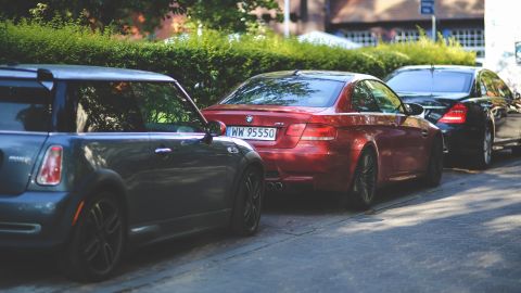 El temor por chocar un auto al estacionarse está desapareciendo con los nuevos sistemas de estacionamiento automático