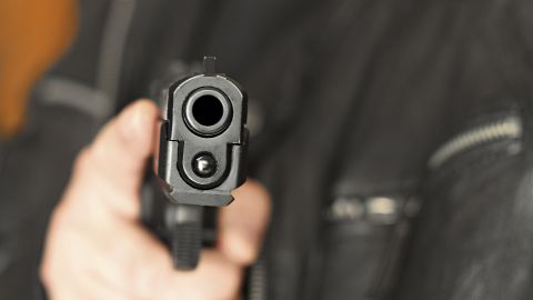 Su marido la habría dejado fuera de la herencia al descubrirle varias infidelidades.