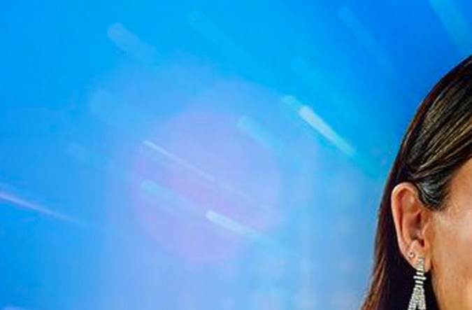 Ana Brenda Contreras y Rafael Araneda presentan 'Tu Cara Me Suena' en Univision.