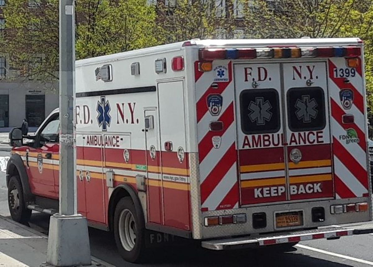 Elderly 97-year-old immigrant died crashed into bank headquarters in New York