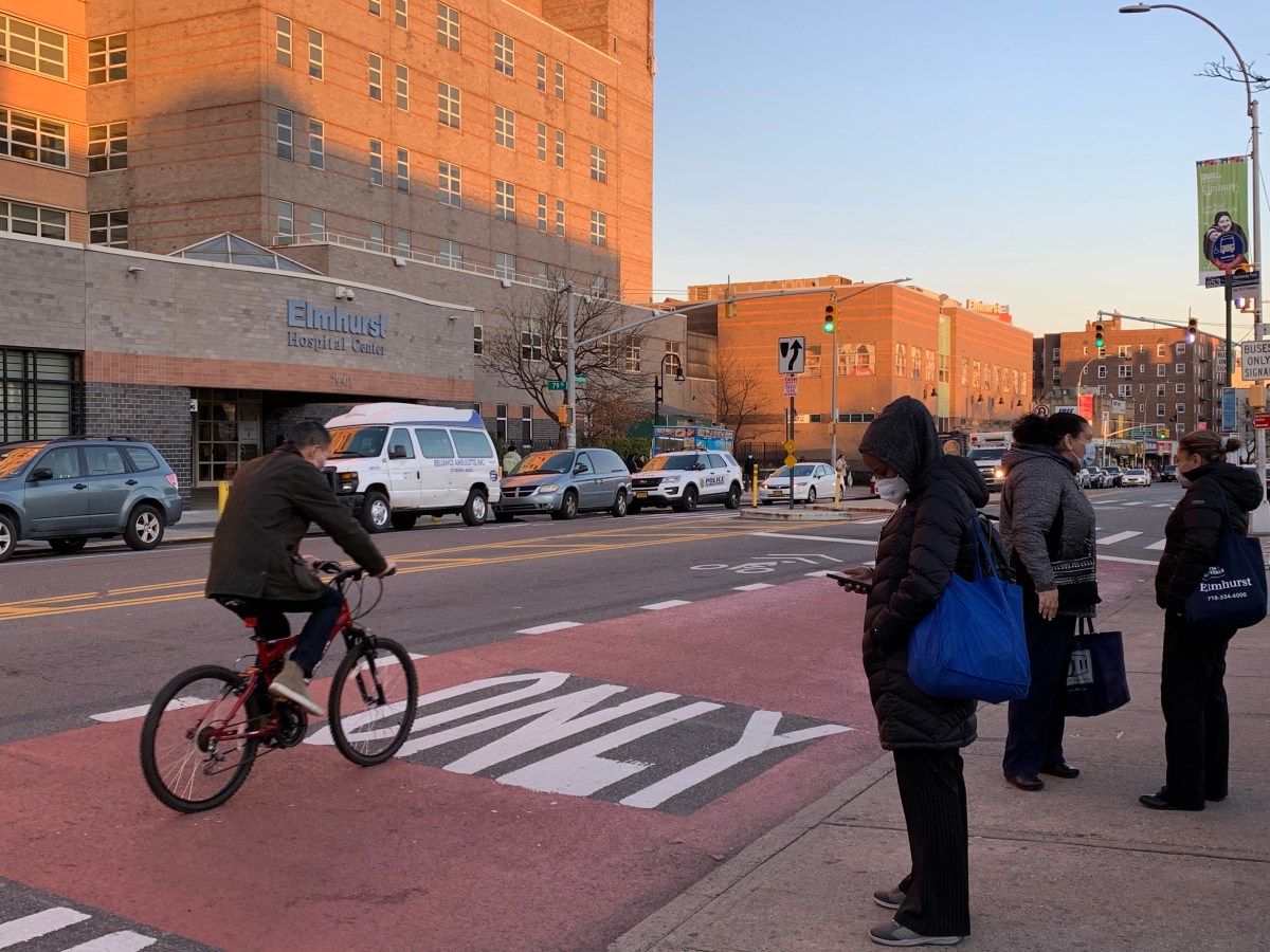 Nueva York canceló $135 millones en deudas médicas de 75,000 pacientes: ¿quiénes califican?