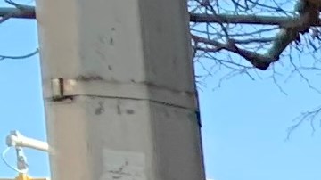 Tras salir de una despensa en Queens, la dominicana Minerva Fernández aseguró que cada vez hay más hambre en NYC y pidió más ayuda