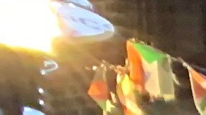 Catalina Cruz y Jessica González-Rojas esperaron los resultados de las elecciones en sus hogares, pero antes pasaron a la Plaza de la Diversidad a agradecer a sus simpatizantes.