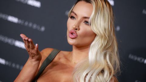 Lindsey Pelas