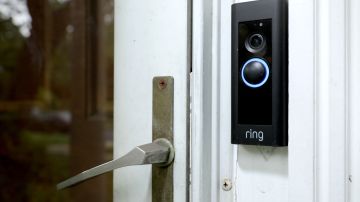 Ring retira del mercado 350,000 dispositivos por riesgo de incendio