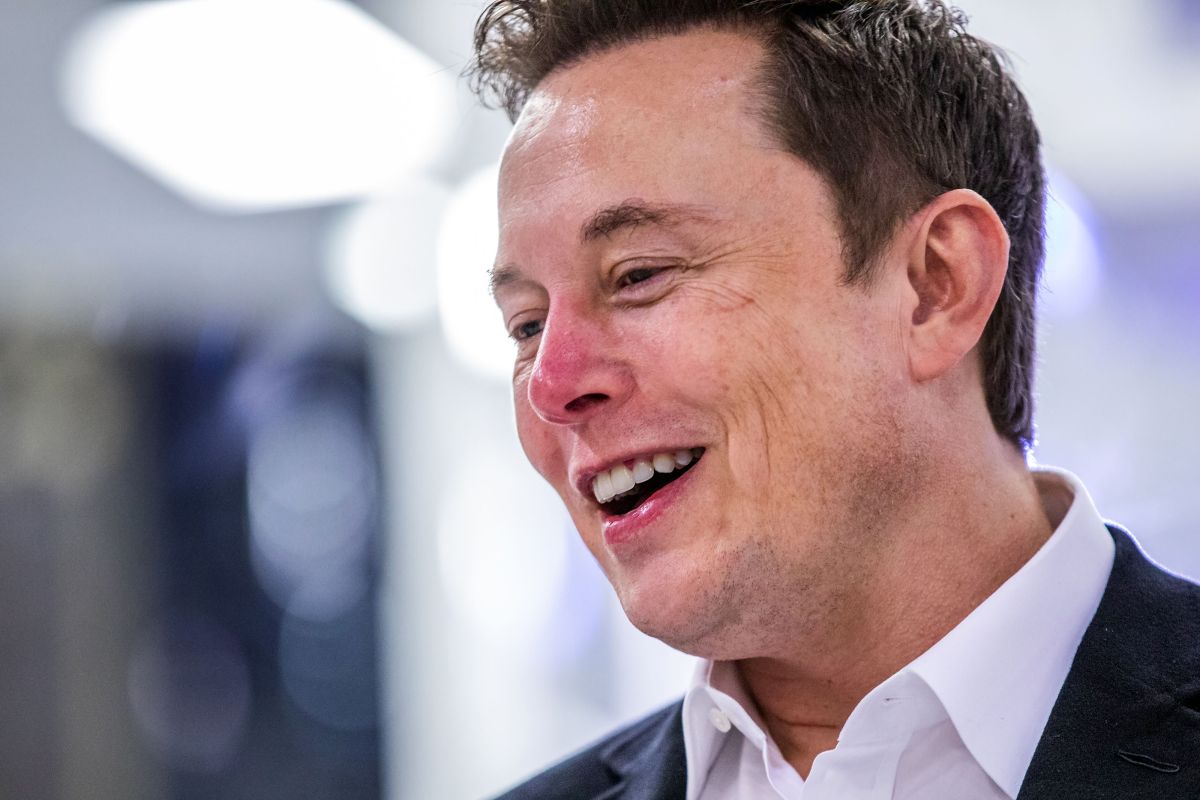 El patrimonio neto de Musk ha aumentado en $100,300 millones de dólares en lo que va del año 2020.
