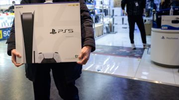 Sony promete que tendrá más consolas PS5 para final del año
